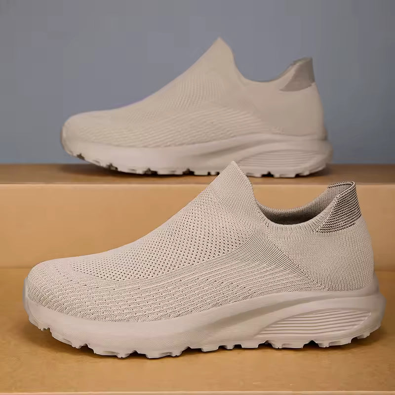 CAVETON | FlexWalk™ – Orthopaedic trainers that relieve foot pain and improve your posture